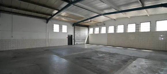 Edifício de 12 divisões em Solingen, Germany N.º 44470 14