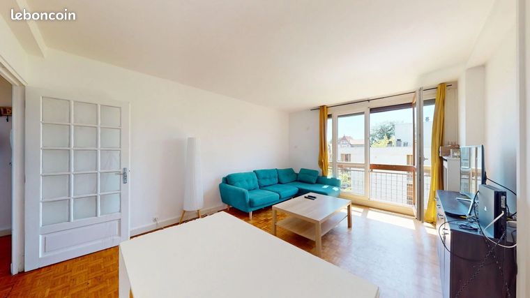 3 bedrooms Apartment in Neuilly-Plaisance, France No. 354388