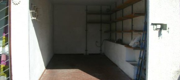 5-salle Appartement à Vado Ligure, Italy No. 253602 7