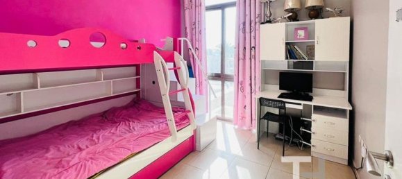 Таунхаус с 4 спальнями в Town Square, ОАЭ № 34485 9