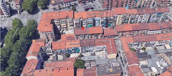 2 rooms Apartment in Turin, Italy No. 10135 8