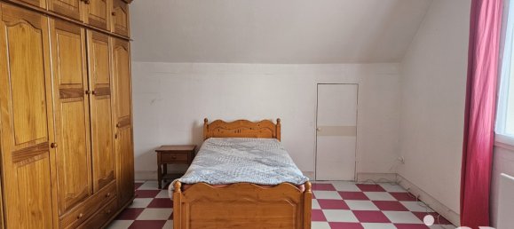 Дом с 4 спальнями в Шеризи, Франция № 210042 46