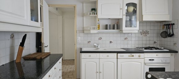 Дом с 4 спальнями в Шеризи, Франция № 210042 37