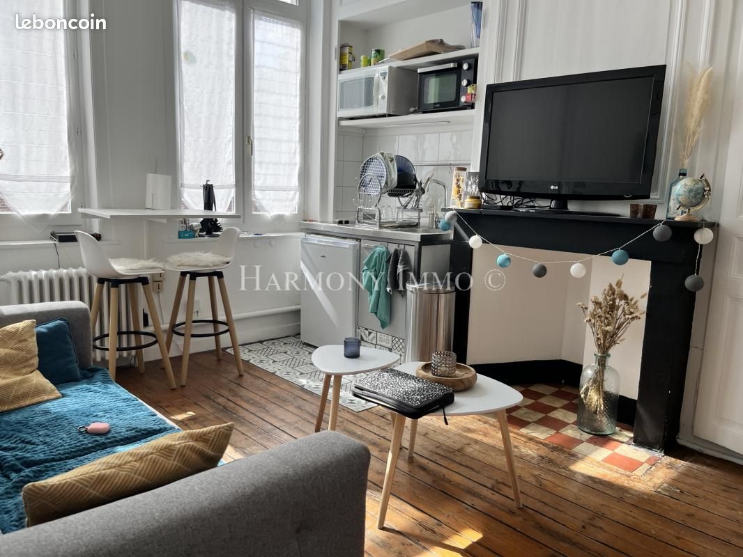 Edifício em Lille, France 160 m² N.º 75573