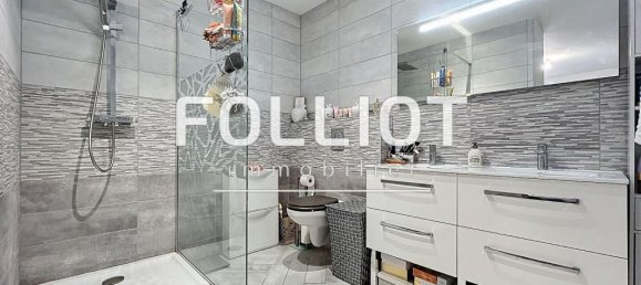 3 chambres Appartement à Caen, France No. 354638 6