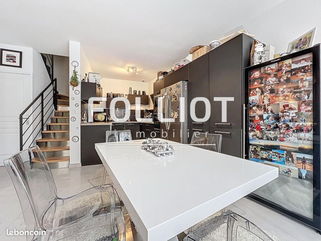 3 chambres Appartement à Caen, France No. 354638