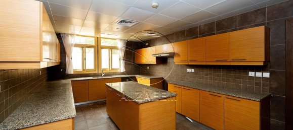 6 chambres Villa à Khalifa City, UAE No. 29367 21