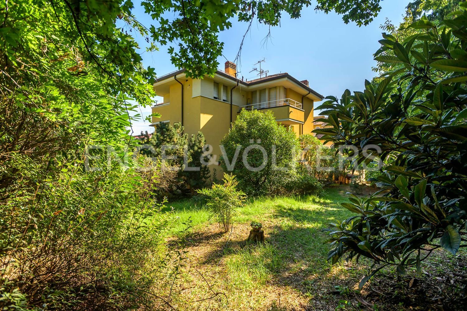 8 rooms Duplex in Bologna, Italy No. 305188