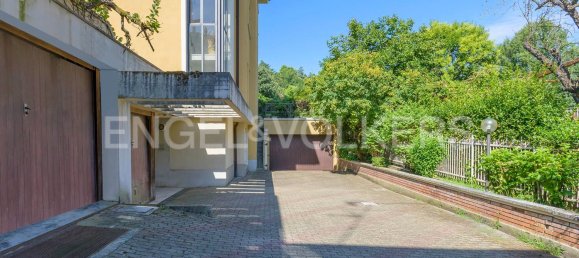 8 rooms Duplex in Bologna, Italy No. 305188 2