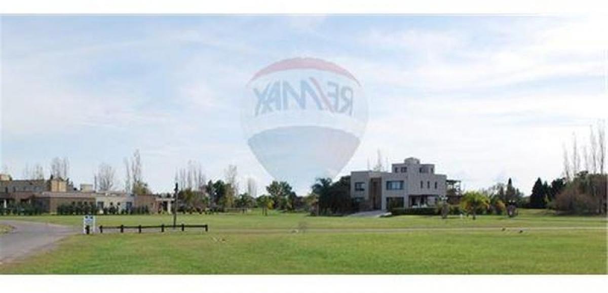 Terreno en Pilar, Argentina No. 120368