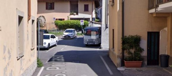 4-Zimmer Wohnung in Besana in Brianza, Italy, Nr. 3764 2