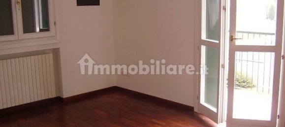 3 غرف نوم شقة في Verona, Italy رقم 228409 13