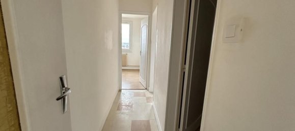 2 Schlafzimmer Wohnung in Nevers, France, Nr. 259839 5