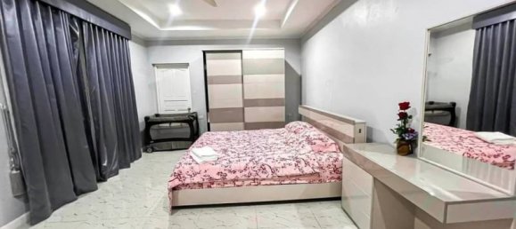 6 bedrooms Villa in Pattaya, Thailand No. 22435 10