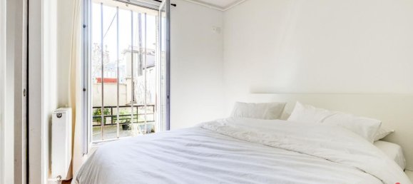 Apartamento de 1 dormitorio en Les Lilas, France No. 328796 4