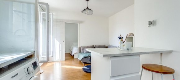 Apartamento de 1 dormitorio en Les Lilas, France No. 328796 10