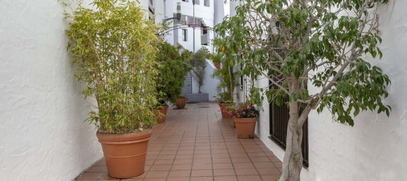 2 bedrooms Apartment in Marbella, Spain No. 148774 16