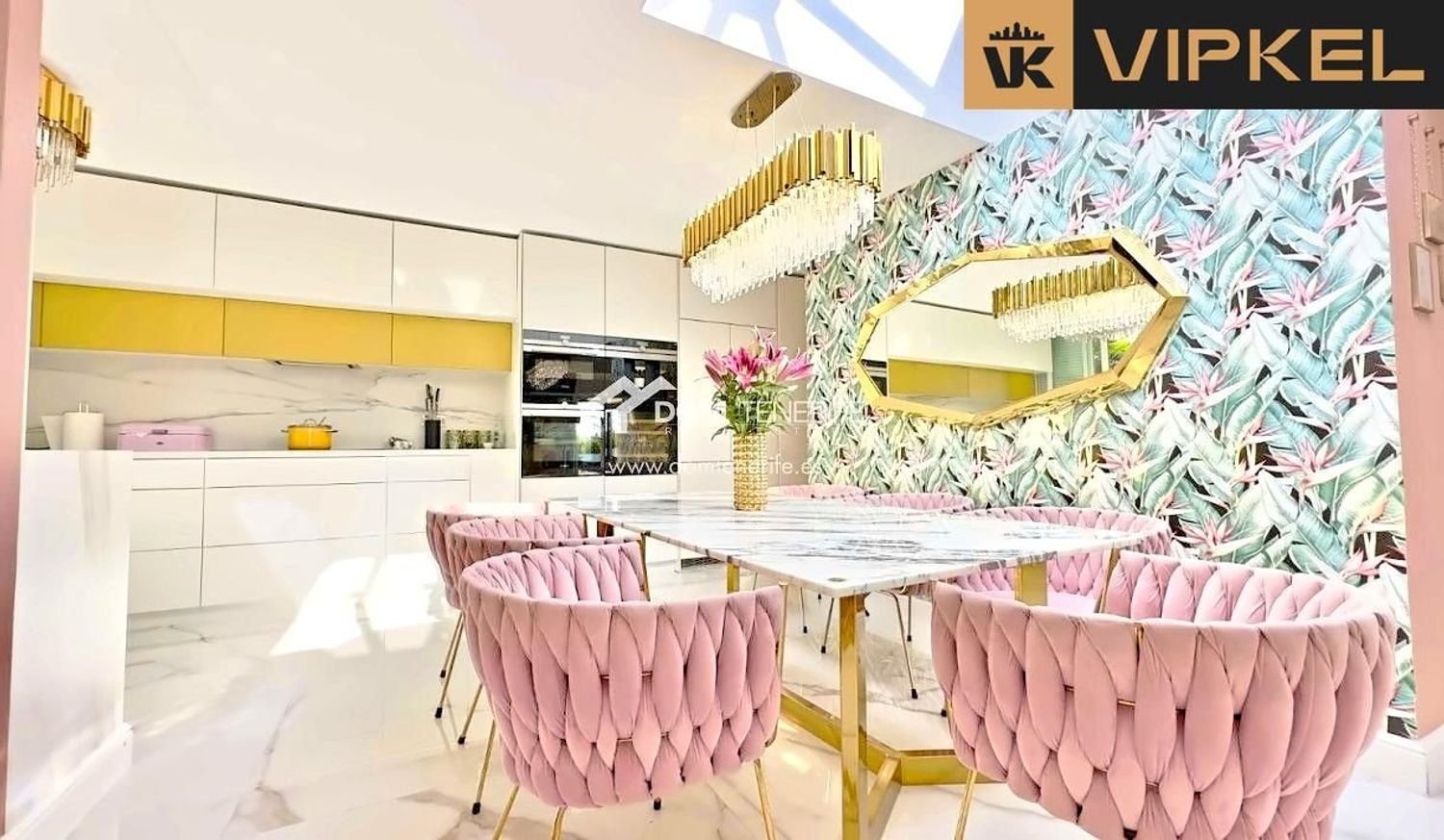 4 bedrooms Villa in Adeje, Spain No. 126324