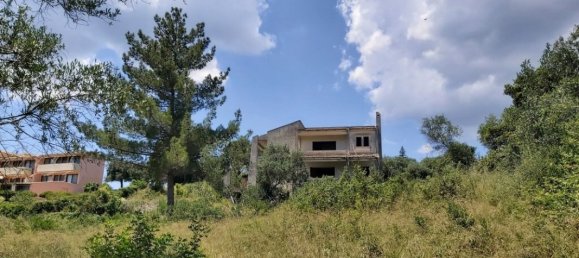 Вилла с 5 спальнями в Керкира, Центральная Керкира и Диапонтии-Ниси, Керкира, Ионические острова, Пелопоннес, Западная Греция и Ионические острова, Греция № 8923 11