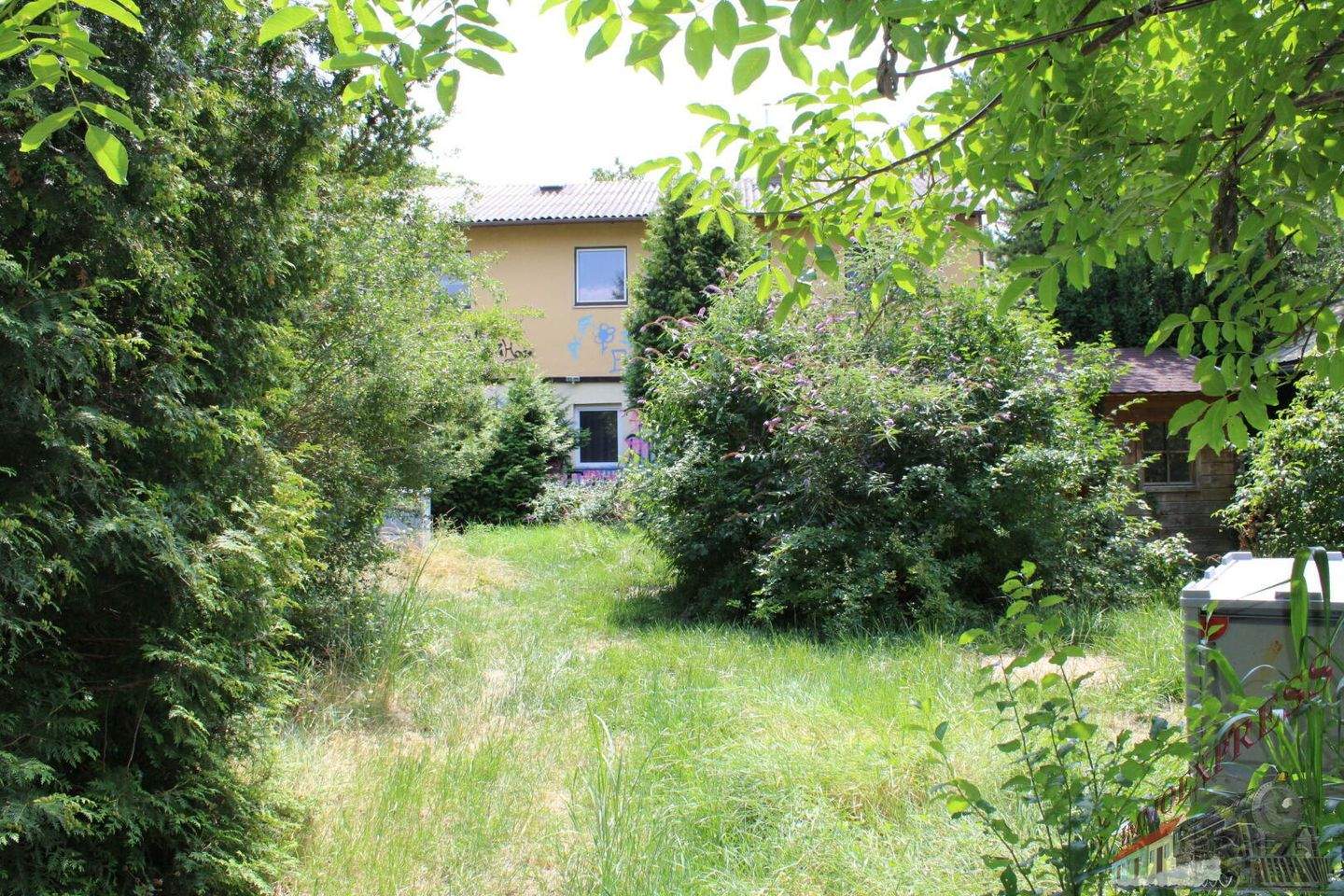  Land in Fischamend, Austria No. 153805