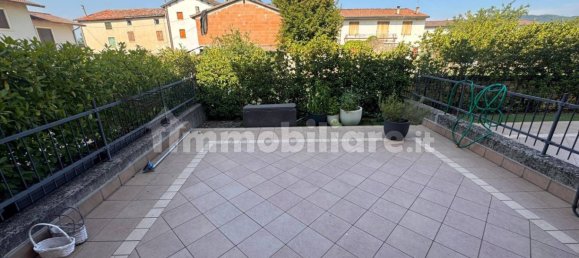 2 chambres Maison à Brendola, Italy No. 259679 8