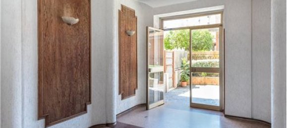 2 bedrooms Apartment in Rome, Italy No. 275980 18