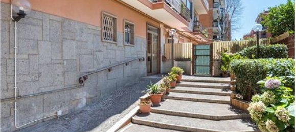 2 bedrooms Apartment in Rome, Italy No. 275980 16