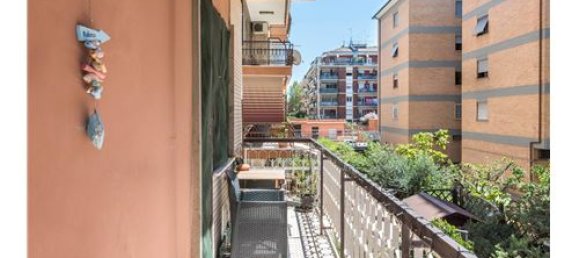 2 bedrooms Apartment in Rome, Italy No. 275980 13