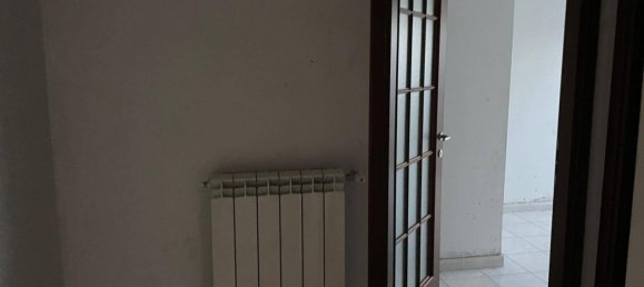 2 bedrooms Apartment in Moncalieri, Italy No. 44393 8