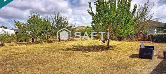 2 bedrooms House in Rochefort, France No. 347494 11