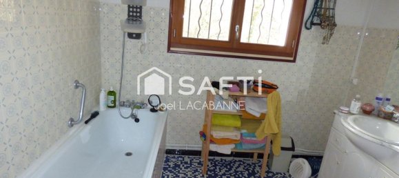 4 bedrooms House in Madiran, France No. 199063 10