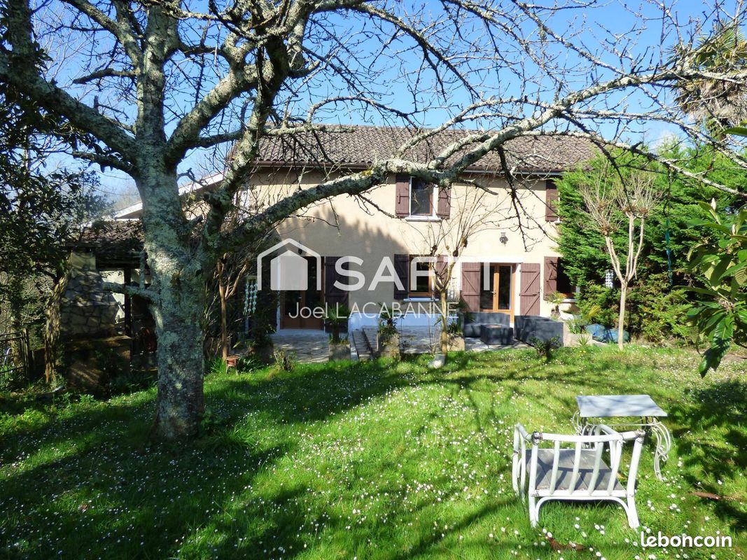 4 bedrooms House in Madiran, France No. 199063