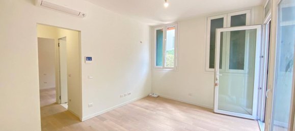 2 rooms Apartment in Parma, Italy No. 81009 28