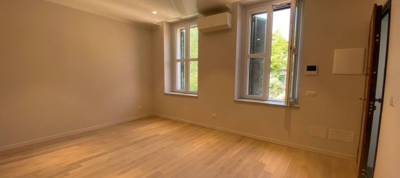 2 rooms Apartment in Parma, Italy No. 81009 38