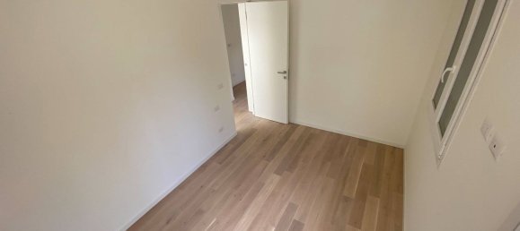 2 rooms Apartment in Parma, Italy No. 81009 35