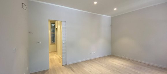 2 rooms Apartment in Parma, Italy No. 81009 44