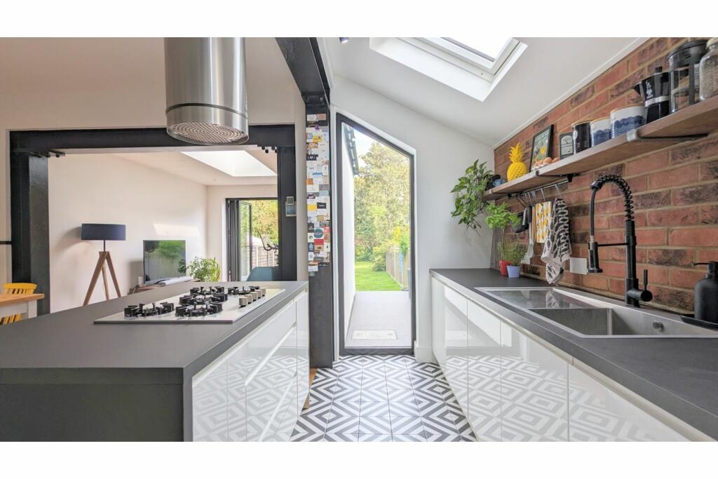 2 bedrooms Apartment in Beckenham, United Kingdom No. 1232