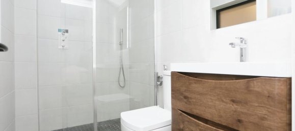 2 bedrooms Apartment in Beckenham, United Kingdom No. 1232 14