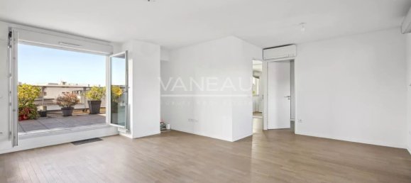 Квартира с 4 комнатами в Малакофф, Франция № 138463 7