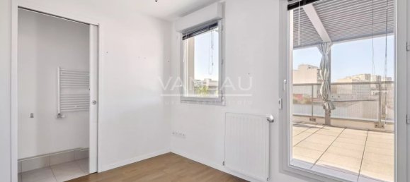 Квартира с 4 комнатами в Малакофф, Франция № 138463 6