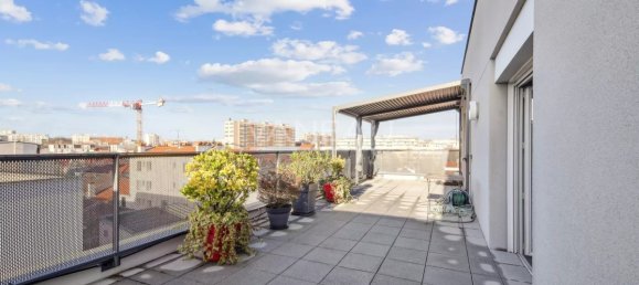 Квартира с 4 комнатами в Малакофф, Франция № 138463 3