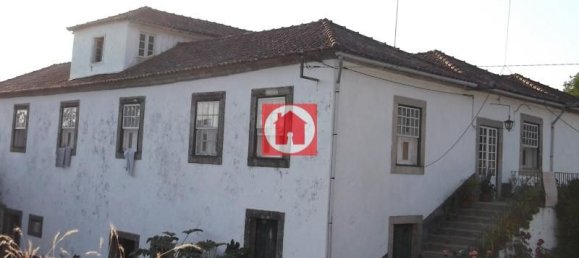 Дом с 6 спальнями в Виана ду Каштелу, Португалия № 66675 4