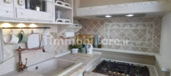 3 Schlafzimmer Wohnung in Monte Vidon Corrado, Italy, Nr. 90293 4