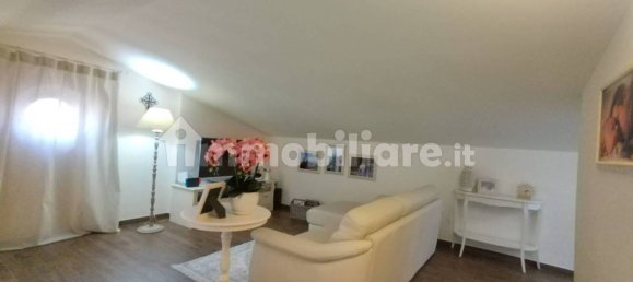 3 Schlafzimmer Wohnung in Monte Vidon Corrado, Italy, Nr. 90293 8
