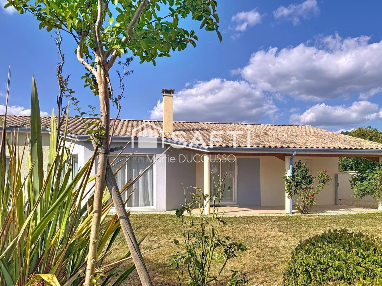 3 chambres Maison à Lamothe-Montravel, France No. 295737