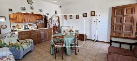 3 rooms Apartment in San Cesareo, Italy No. 271651 2