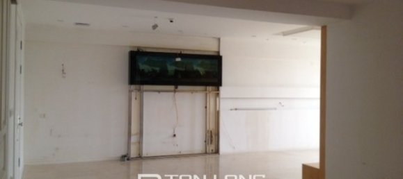 4 bedrooms Apartment in Tay Ho, Vietnam No. 245 3