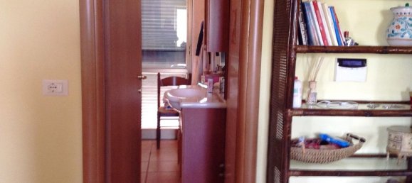 8 rooms House in Rome, Italy No. 115544 11