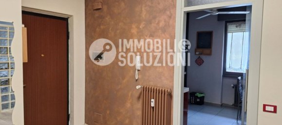 3-salle Appartement à Bergamo, Italy No. 316098 13