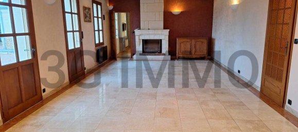 3 chambres Villa à Vivy, France No. 207368 4